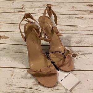 Who What Wear Taupe Pink Pin Heels 9.5